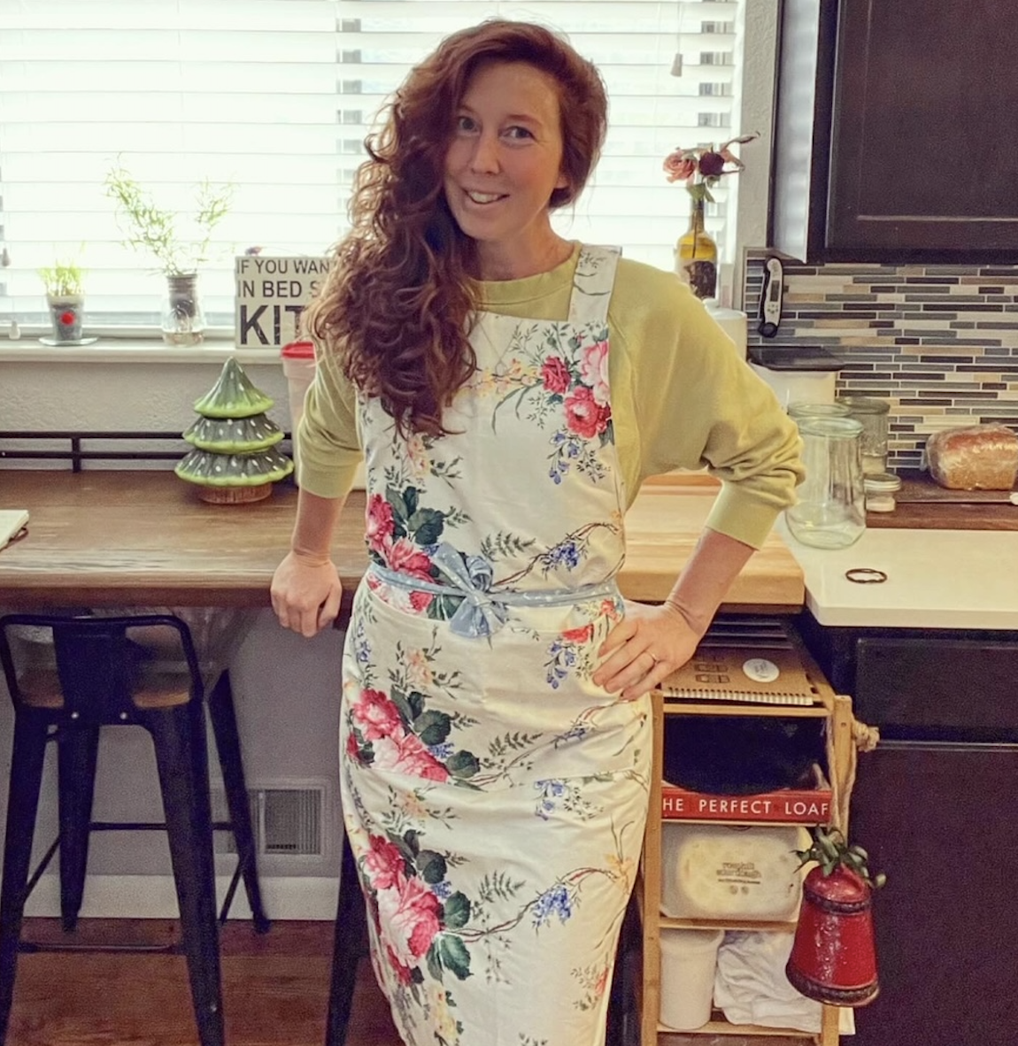 buy reversible handmade one of a kind unique vintage fabric aprons online in canada